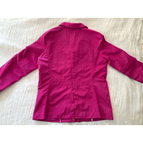 Charter Club Lightweight Rain Shell Jacket Size Medium Hot Pink Gold Buttons - Picture 8 of 13